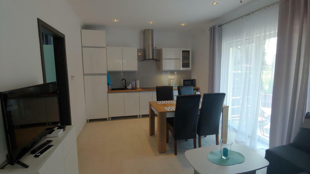 Apartamenty Dzemejra - Jumeirah Darlowo Exterior photo