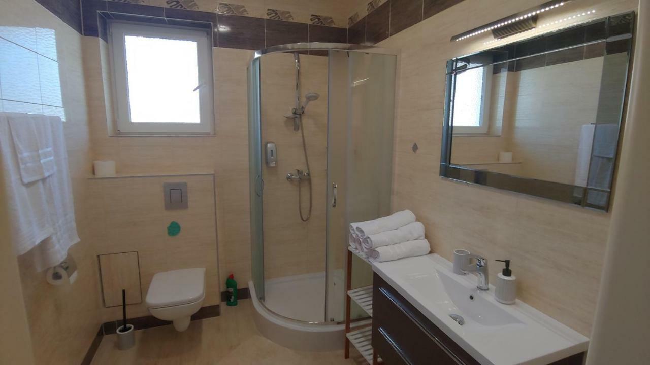 Apartamenty Dzemejra - Jumeirah Darlowo Exterior photo